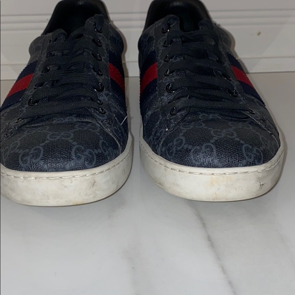 Gucci Men’s Sneakers - Picture 2 of 10